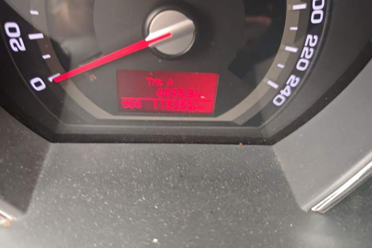 Used Kia Sportage R 2012 2.0L Manual Two-Wheel Drive GLS Odometer Close Up