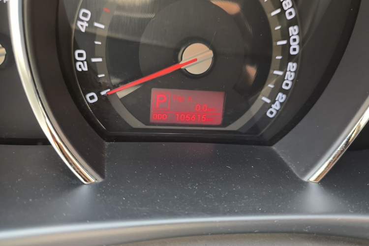 Used Kia Sportage R 2012 2.0L Automatic Two-Wheel Drive GLS Odometer Close Up