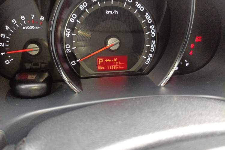 Used Kia Sportage R 2012 2.0L Automatic Two-Wheel Drive GLS Odometer Close Up