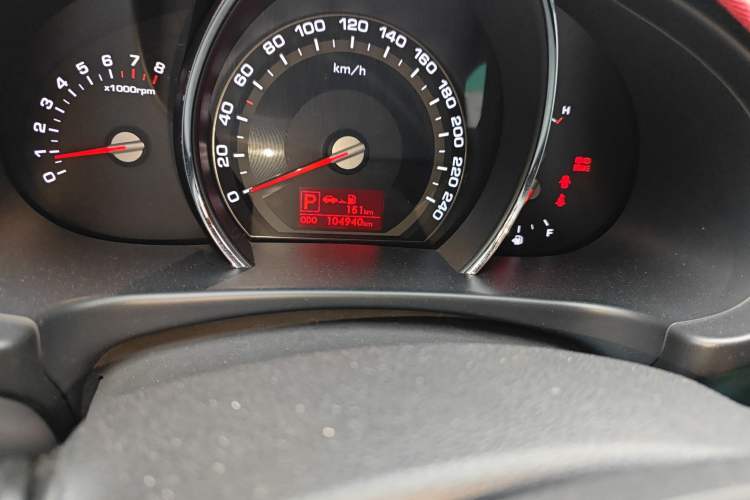Used Kia Sportage R 2012 2.0L Automatic Two-Wheel Drive GLS Odometer Close Up