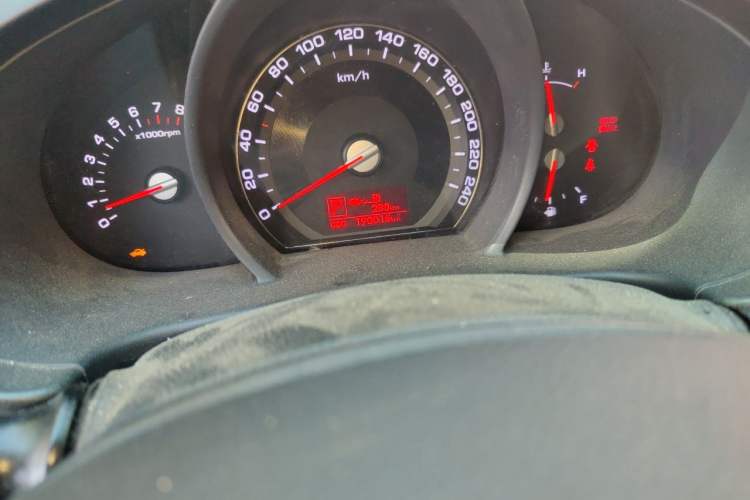 Used Kia Sportage R 2012 2.0L Automatic Two-Wheel Drive GL Trim Odometer Close Up