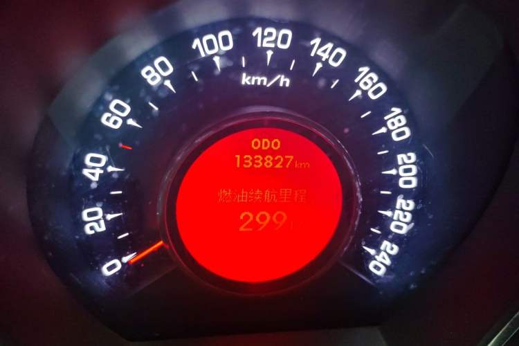 Used Kia Sportage R 2012 2.0L Automatic Two-Wheel Drive NAVI Odometer Close Up