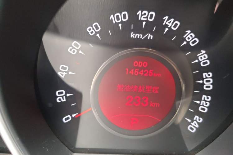 Used Kia Sportage R 2012 2.0L Automatic Two-Wheel Drive NAVI Odometer Close Up
