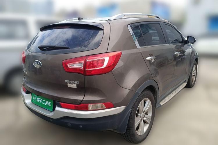 Used Kia Sportage R 2012 2.0L Manual Two-Wheel Drive GL Trim Rear Right 45 Deg