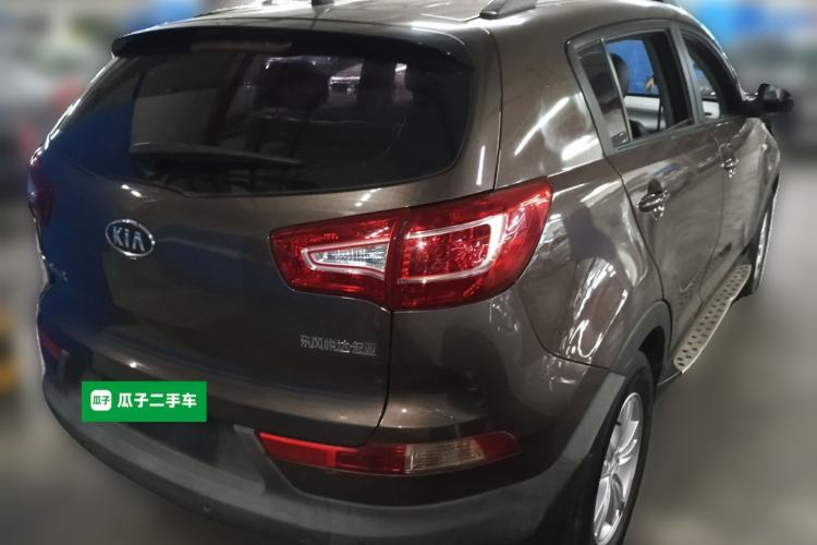 Used Kia Sportage R 2012 2.0L Automatic Two-Wheel Drive GL Trim Rear Right 45 Deg