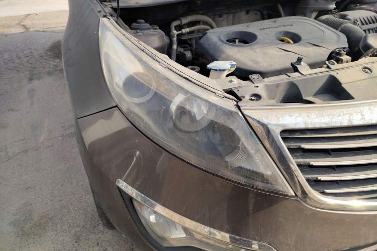 Used Kia Sportage R 2012 2.0L Automatic Two-Wheel Drive NAVI Right Front Headlight