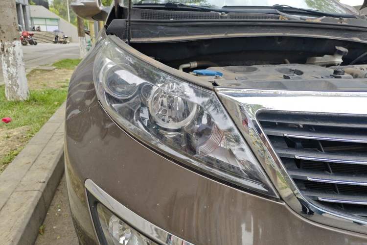 Used Kia Sportage R 2012 2.0L Automatic Two-Wheel Drive NAVI Right Front Headlight