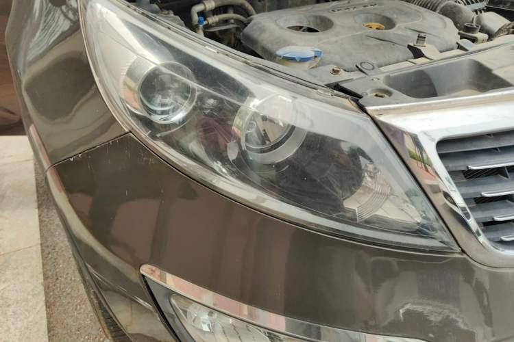 Used Kia Sportage R 2012 2.0L Automatic Two-Wheel Drive NAVI Right Front Headlight