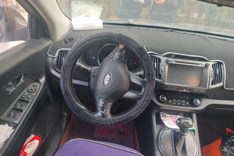 Used Kia Sportage R 2012 2.0L Automatic Two-Wheel Drive GLS Steering Wheel