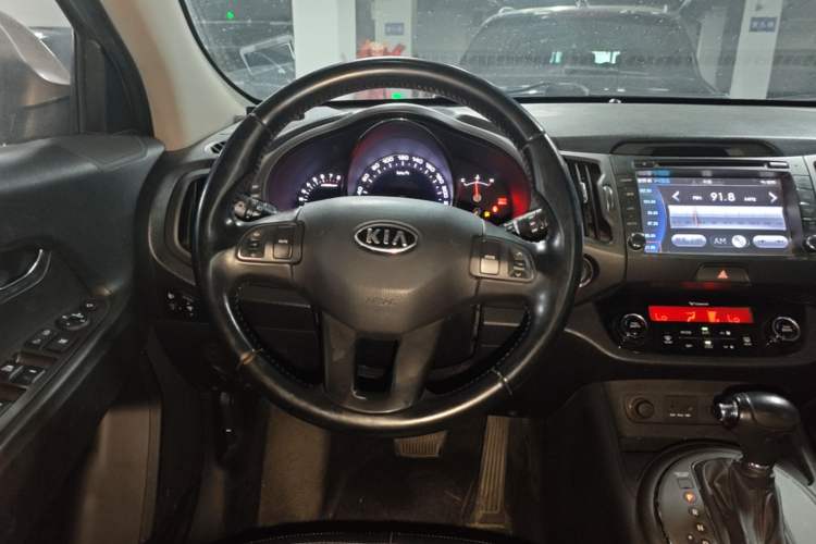 Used Kia Sportage R 2012 2.0L Automatic Two-Wheel Drive NAVI Steering Wheel