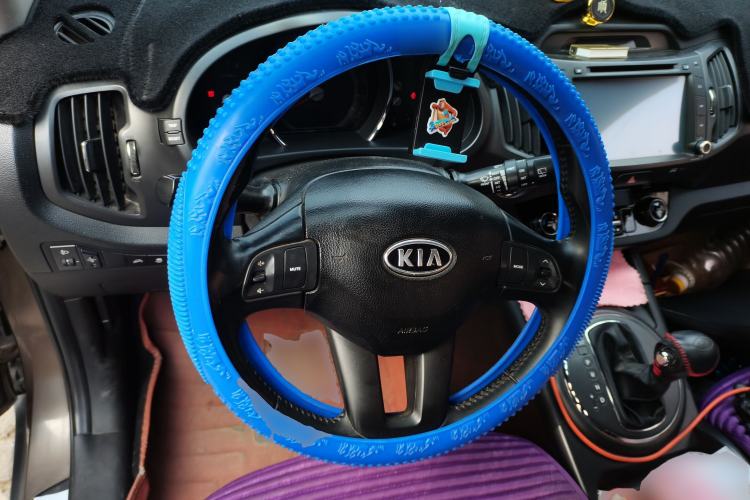 Used Kia Sportage R 2012 2.0L Automatic Two-Wheel Drive GLS Steering Wheel