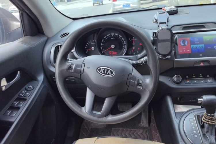 Used Kia Sportage R 2012 2.0L Automatic Two-Wheel Drive GL Trim Steering Wheel