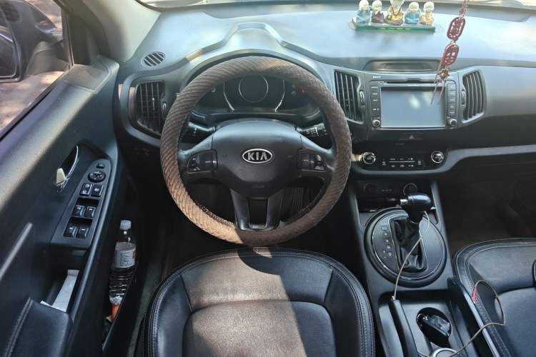 Used Kia Sportage R 2012 2.0L Automatic Two-Wheel Drive NAVI Steering Wheel