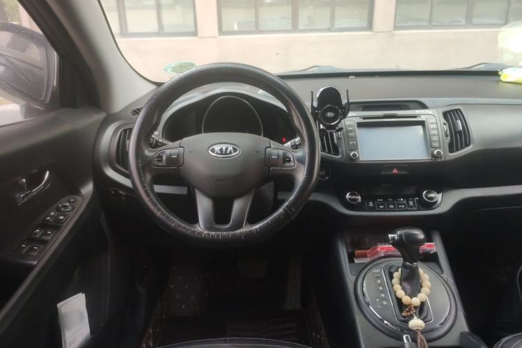Used Kia Sportage R 2012 2.0L Automatic Two-Wheel Drive NAVI Steering Wheel