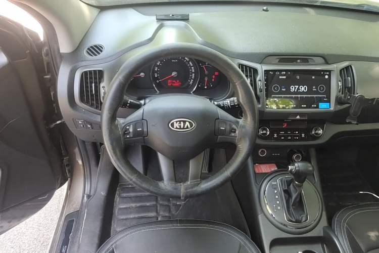 Used Kia Sportage R 2012 2.0L Automatic Two-Wheel Drive GLS Steering Wheel