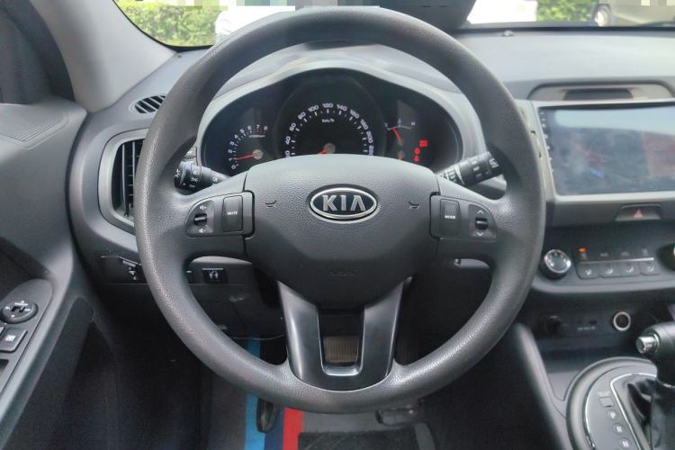 Used Kia Sportage R 2012 2.0L Automatic Two-Wheel Drive GL Trim Steering Wheel