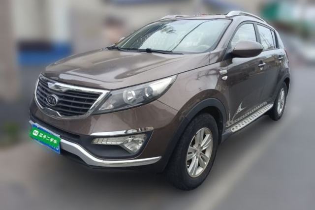 Used Kia Sportage R 2012 2.0L Manual Two-Wheel Drive GL Trim