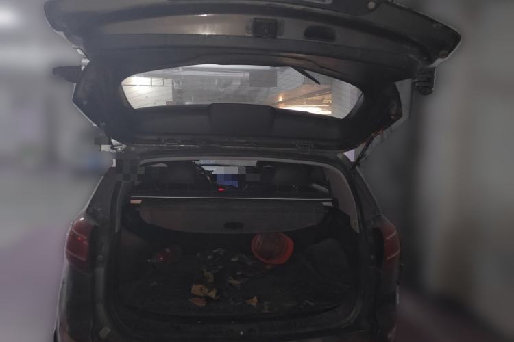 Used Kia Sportage R 2012 2.0L Automatic Two-Wheel Drive GLS Trunk