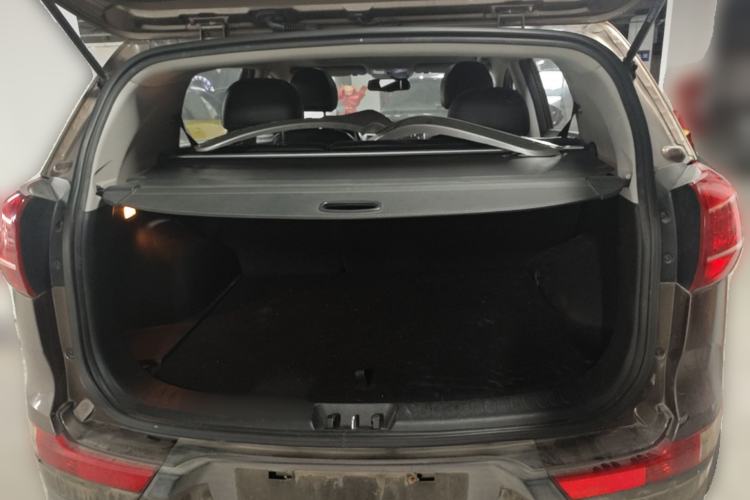 Used Kia Sportage R 2012 2.0L Automatic Two-Wheel Drive NAVI Trunk