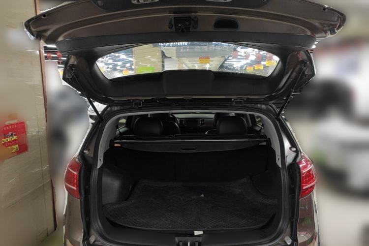 Used Kia Sportage R 2012 2.0L Automatic Two-Wheel Drive GLS Trunk