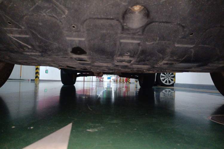 Used Kia Sportage R 2012 2.0L Automatic Two-Wheel Drive GLS Chassis Front