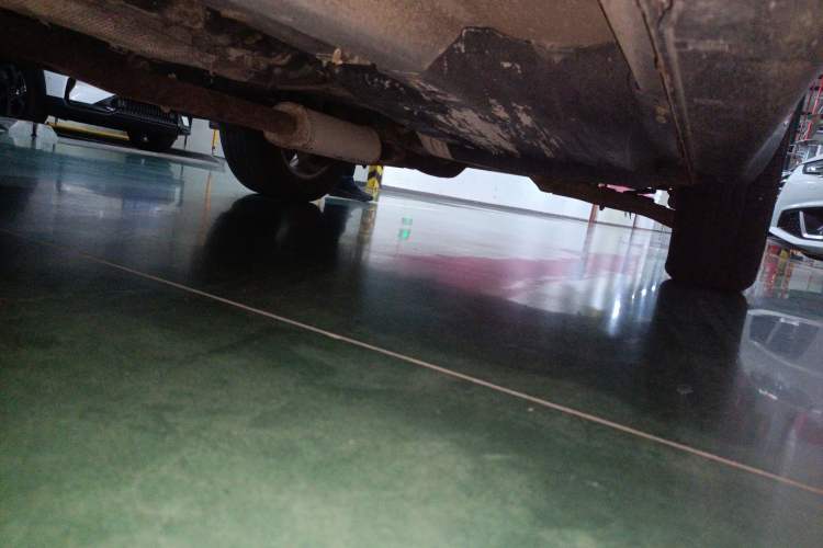 Used Kia Sportage R 2012 2.0L Automatic Two-Wheel Drive GLS Chassis Front Left