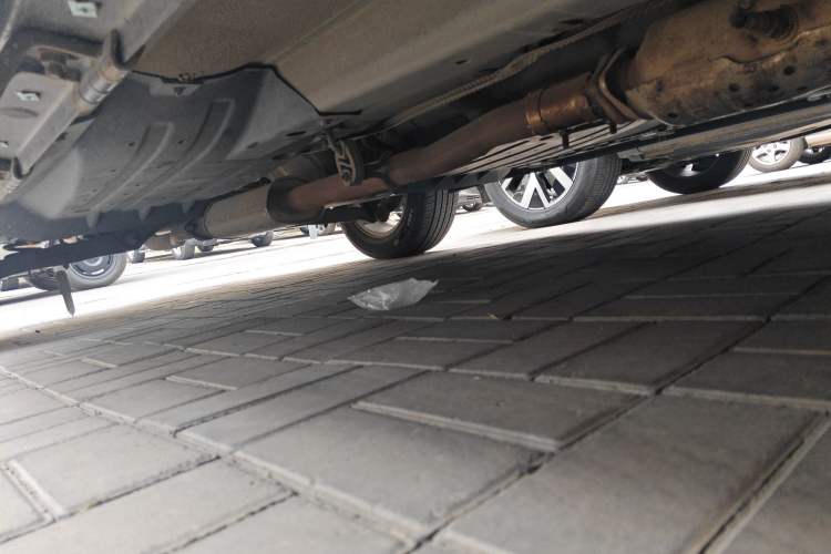 Used Kia Sportage R 2012 2.0L Automatic Two-Wheel Drive GLS Chassis Front Right