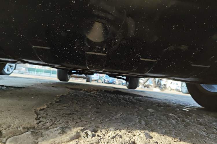 Used Kia Sportage R 2012 2.0L Automatic Two-Wheel Drive GLS Chassis Front