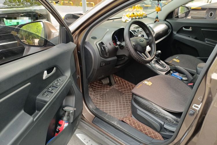 Used Kia Sportage R 2012 2.0L Automatic Two-Wheel Drive GL Trim Driver Seat