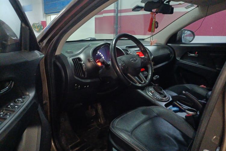 Used Kia Sportage R 2012 2.0L Automatic Two-Wheel Drive GLS Driver Seat