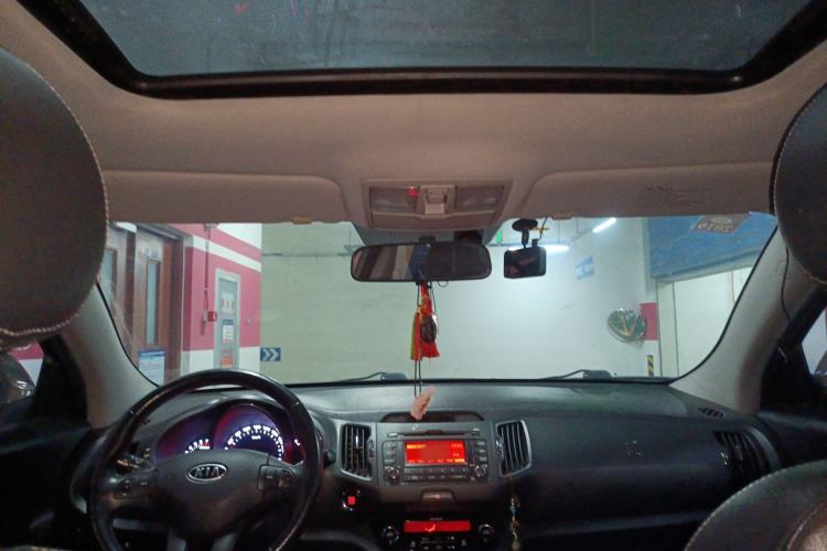 Used Kia Sportage R 2012 2.0L Automatic Two-Wheel Drive GLS Headliner