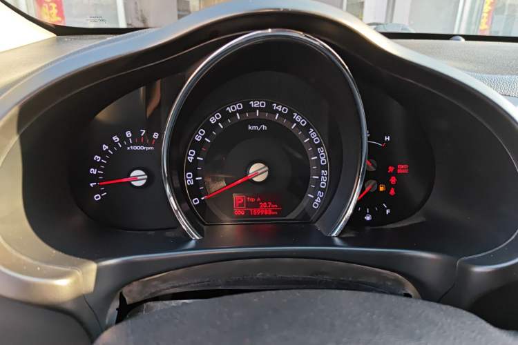 Used Kia Sportage R 2012 2.0L Automatic Two-Wheel Drive GLS Instrument Cluster