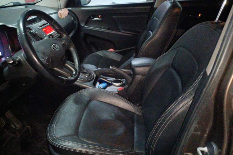Used Kia Sportage R 2012 2.0L Automatic Two-Wheel Drive GLS Left Front Seat