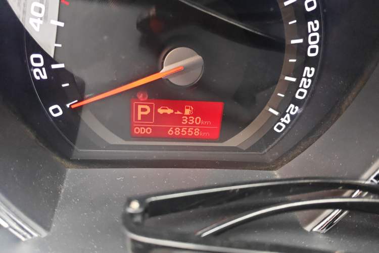 Used Kia Sportage R 2012 2.0L Automatic Two-Wheel Drive GLS Odometer Close Up