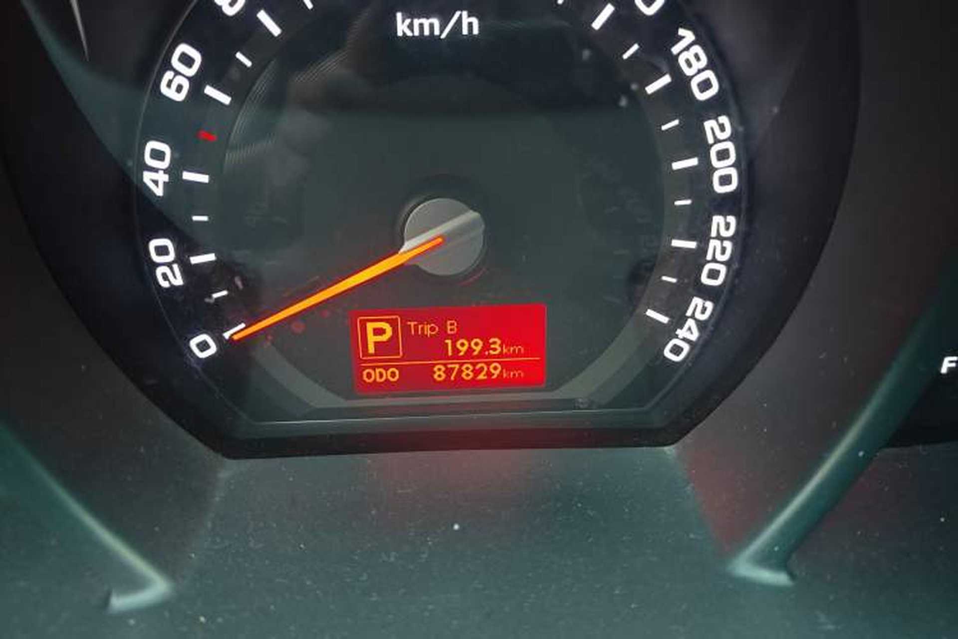 Used Kia Sportage R 2012 2.0L Automatic Two-Wheel Drive GL Trim Odometer Close Up