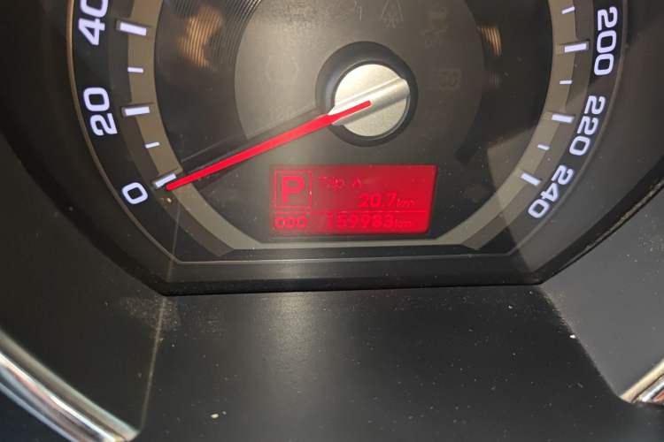 Used Kia Sportage R 2012 2.0L Automatic Two-Wheel Drive GLS Odometer Close Up