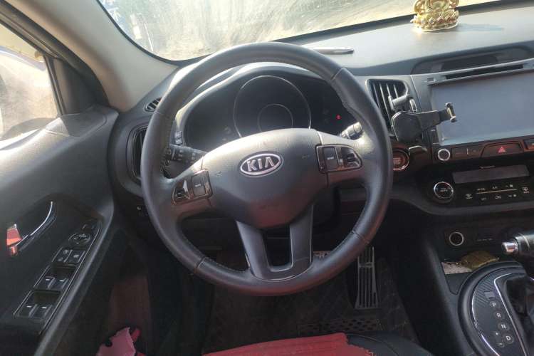 Used Kia Sportage R 2012 2.0L Automatic Two-Wheel Drive NAVI Steering Wheel