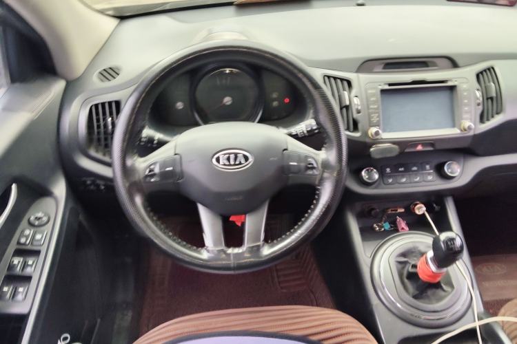 Used Kia Sportage R 2012 2.0L Manual Two-Wheel Drive GL Trim Steering Wheel