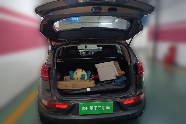 Used Kia Sportage R 2012 2.0L Automatic Two-Wheel Drive GLS Trunk