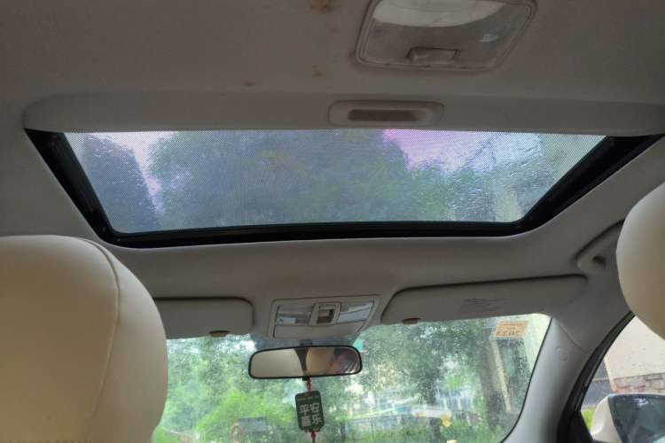 Used Kia Sportage R 2012 2.0L Automatic Two-Wheel Drive GL Trim Headliner