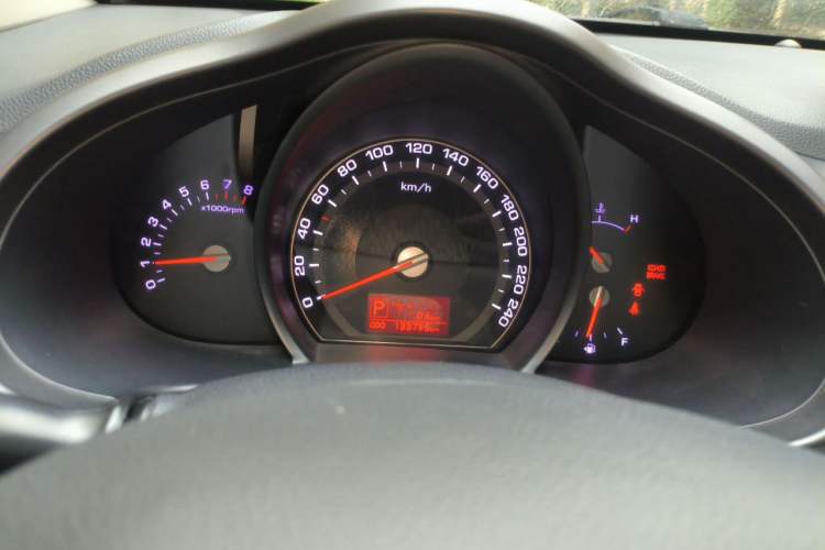 Used Kia Sportage R 2012 2.0L Automatic Two-Wheel Drive GL Trim Instrument Cluster
