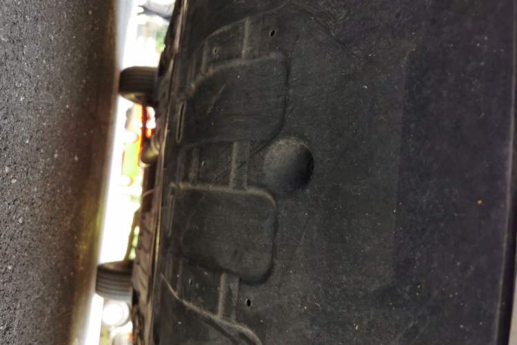 Used Kia Sportage R 2012 2.0L Automatic Two-Wheel Drive NAVI Chassis Front