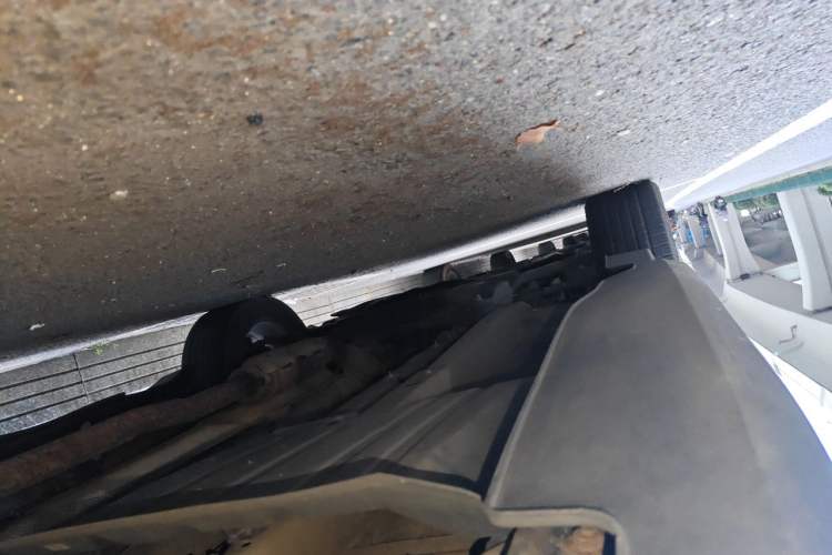 Used Kia Sportage R 2012 2.0L Automatic Two-Wheel Drive GL Trim Chassis Rear Left