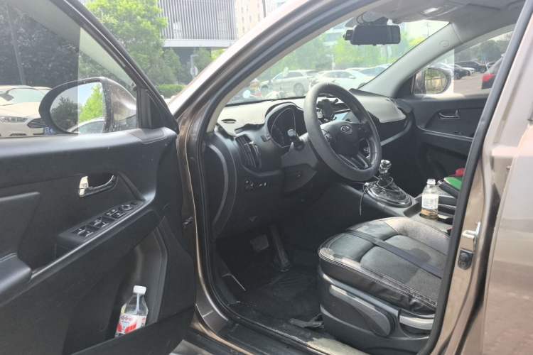 Used Kia Sportage R 2012 2.0L Automatic Two-Wheel Drive GLS Driver Seat