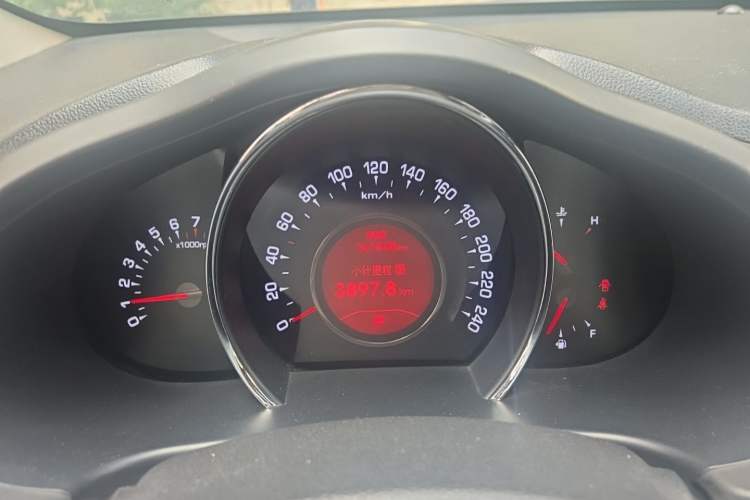 Used Kia Sportage R 2012 2.0L Automatic Two-Wheel Drive NAVI Instrument Cluster