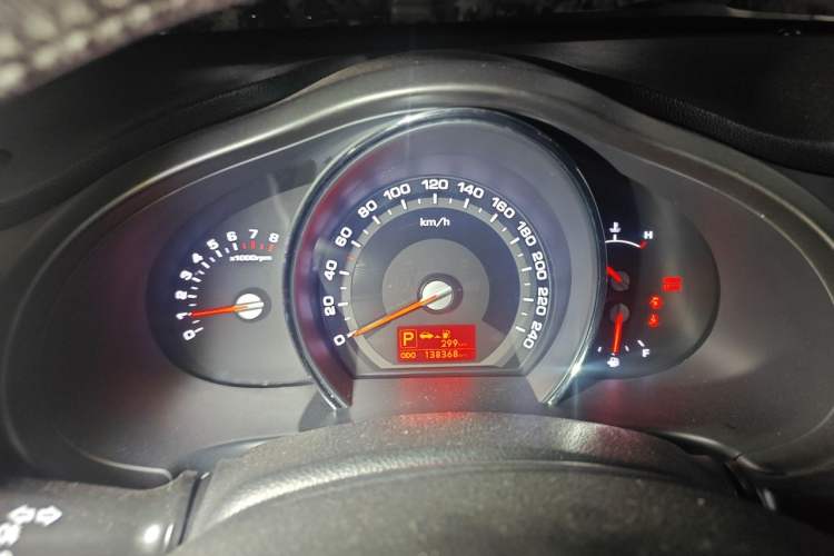 Used Kia Sportage R 2012 2.0L Automatic Two-Wheel Drive GLS Instrument Cluster