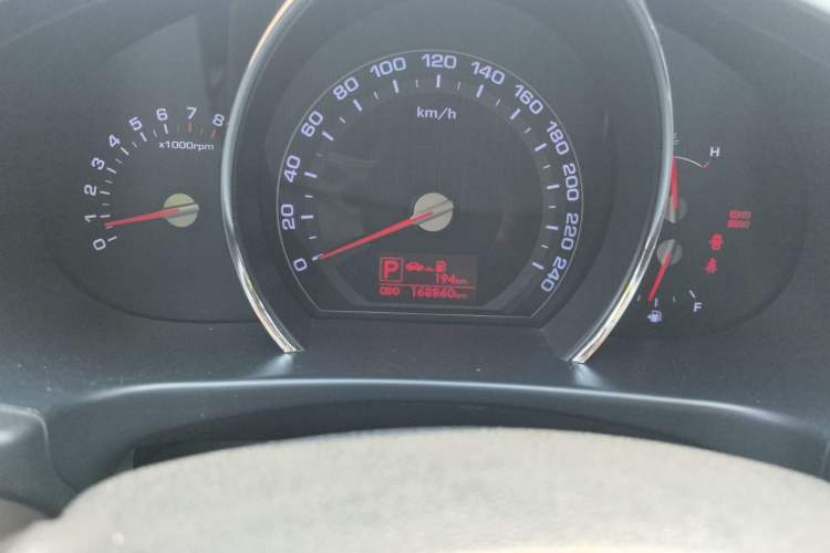 Used Kia Sportage R 2012 2.0L Automatic Two-Wheel Drive GLS Odometer Close Up