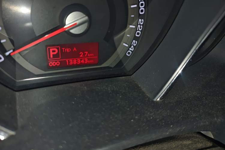 Used Kia Sportage R 2012 2.0L Automatic Two-Wheel Drive GLS Odometer Close Up