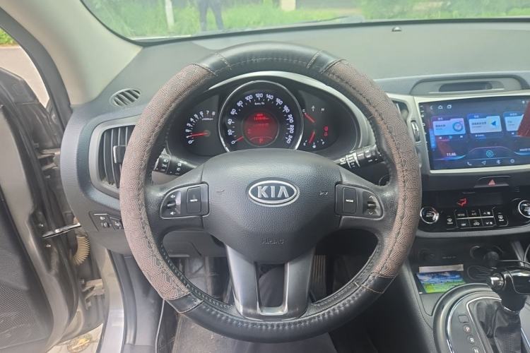 Used Kia Sportage R 2012 2.0L Automatic Two-Wheel Drive NAVI Steering Wheel