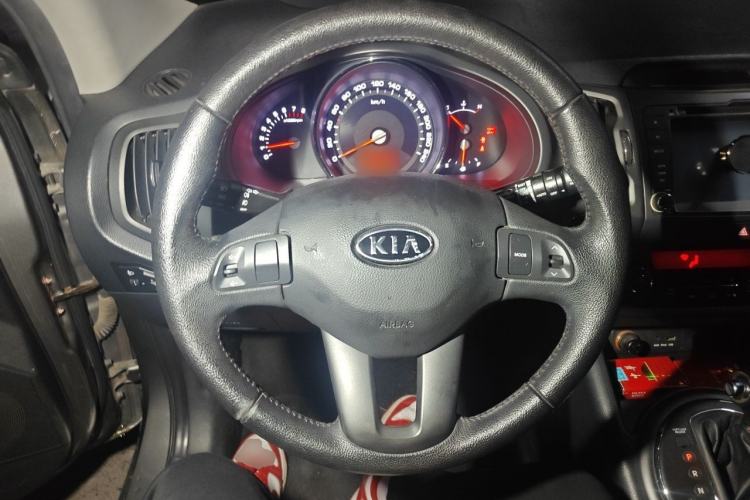 Used Kia Sportage R 2012 2.0L Automatic Two-Wheel Drive GLS Steering Wheel